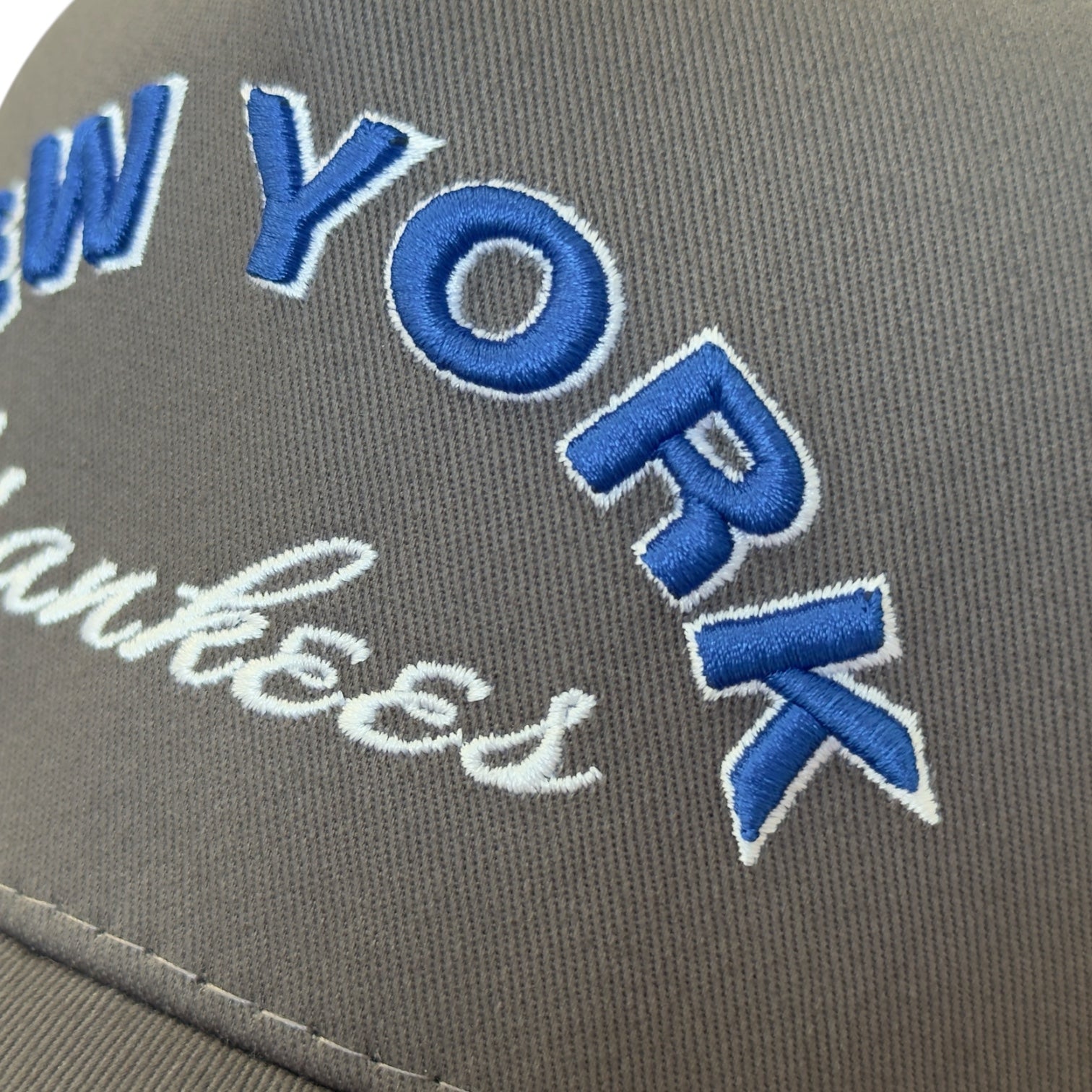 Gorra Junior Europa — Gris